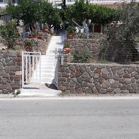 Blue On The Beach Poros Town Exterior photo